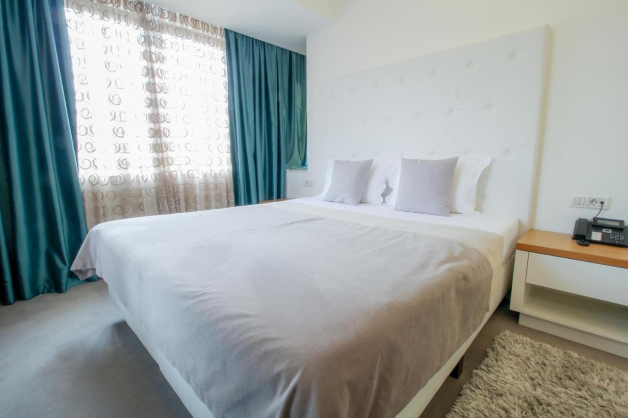 Gardenia Hotel & Spa Veles Ngoại thất bức ảnh A bedroom