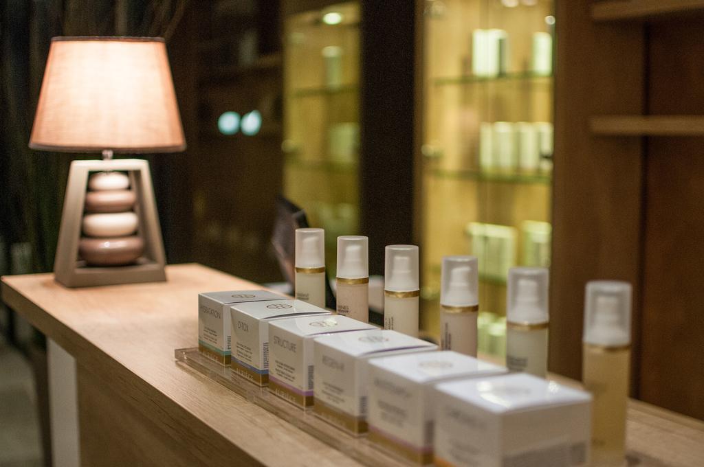 Gardenia Hotel & Spa Veles Ngoại thất bức ảnh Skincare products