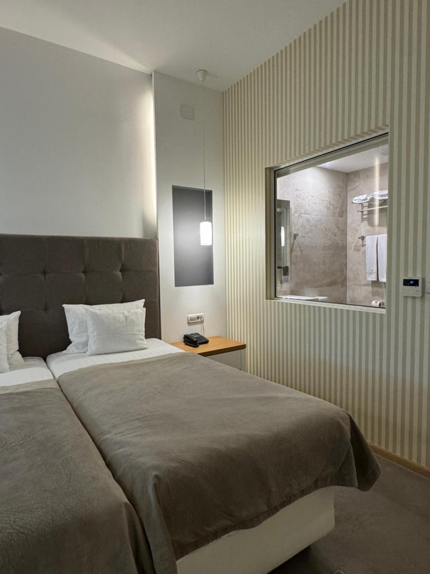 Gardenia Hotel & Spa Veles Ngoại thất bức ảnh A room at the hotel