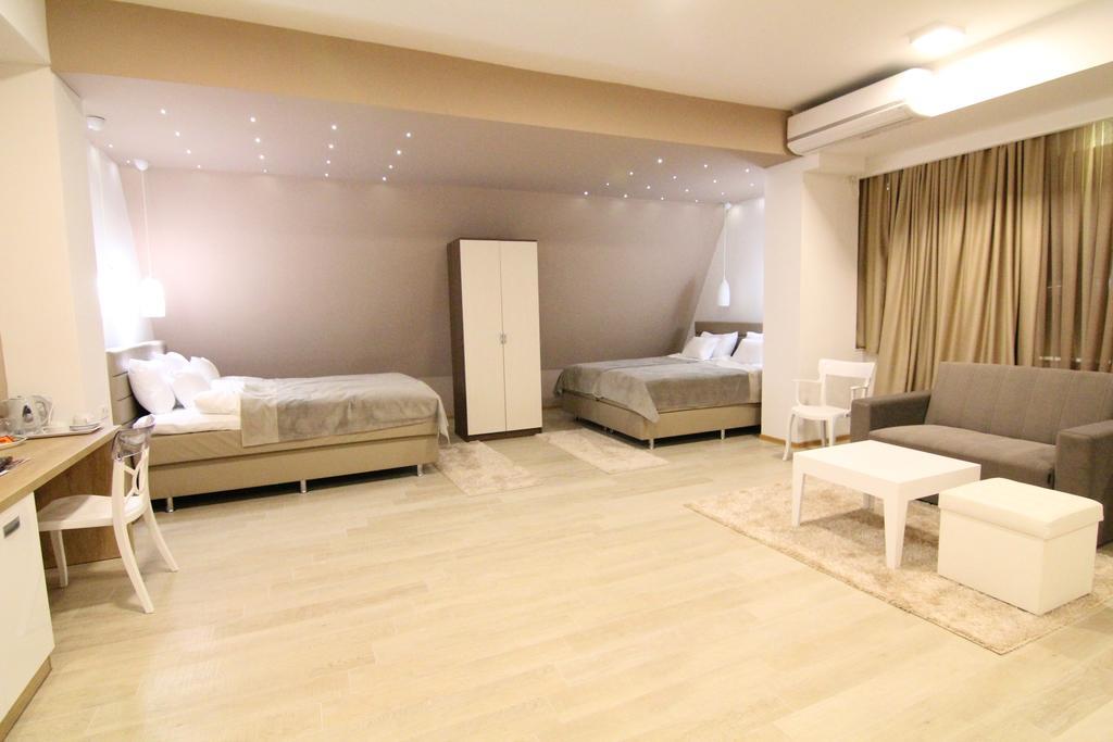 Gardenia Hotel & Spa Veles Phòng bức ảnh A room at the hotel