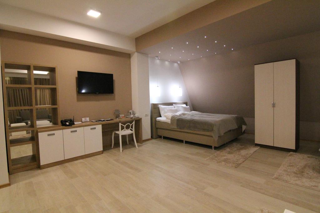 Gardenia Hotel & Spa Veles Phòng bức ảnh A typical studio apartment